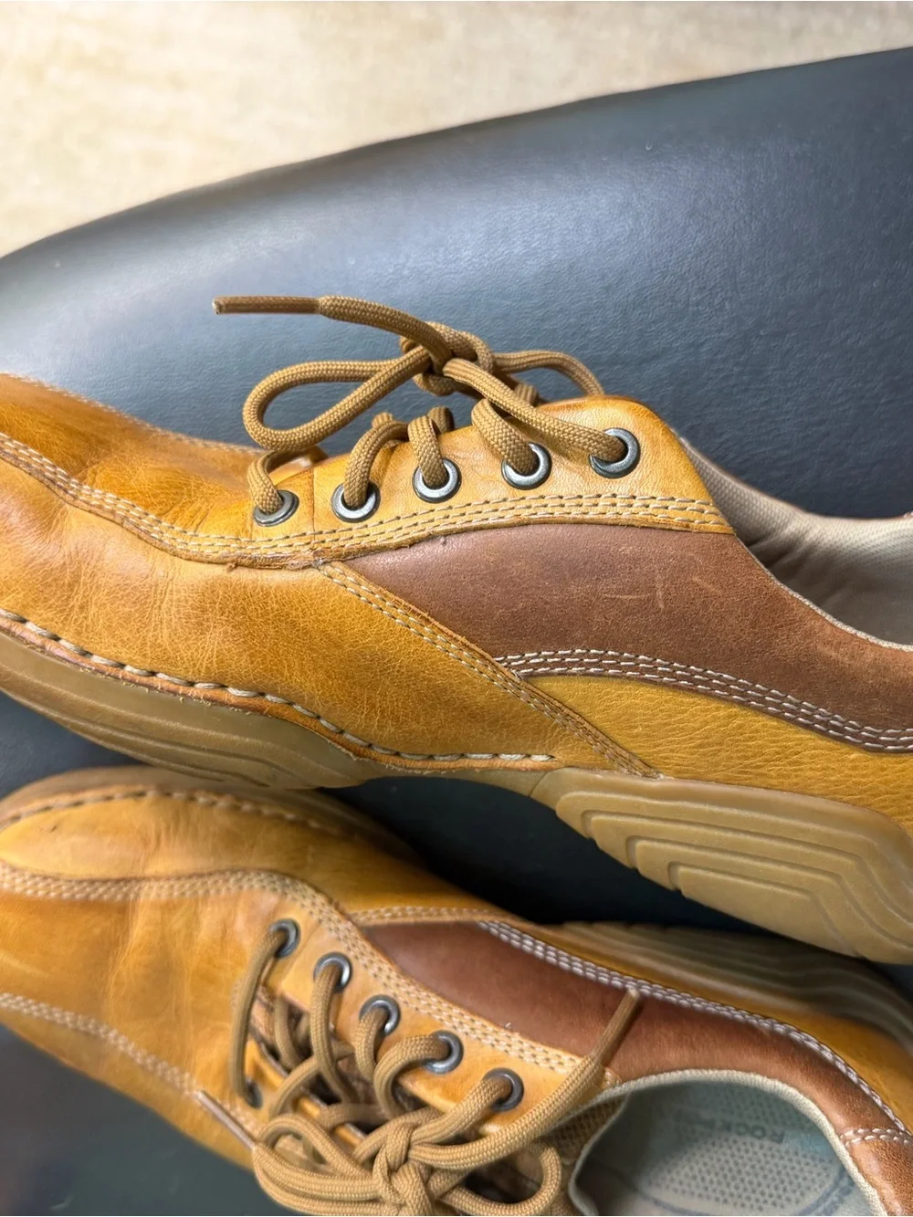 Rockport Men's Caramel Tan Leather Lace-Up Loafers Shoes